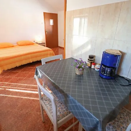 Pavin Apartment