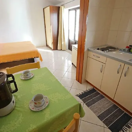 Apartment Pavin *
